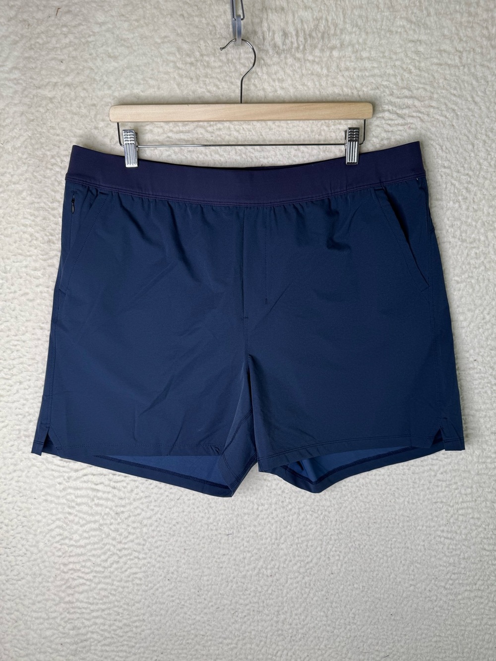 Public Rec Flex Short 5 1/2" Athletic Shorts Size 40 Navy Unlined Hybrid